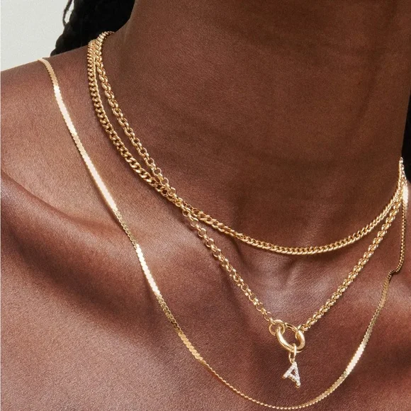 Mejuri 18k Gold Vermeil Curb Chain - Picture 6 of 6